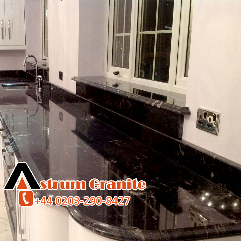 Decorate-your-kitchen-with-Agatha-Black-Granite